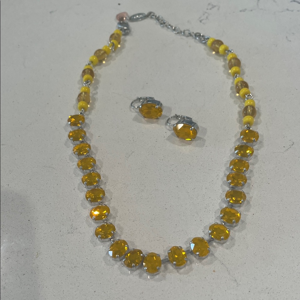 Elegant Yellow Gem Necklace and Earring Set